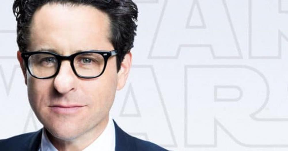 J.J.Abrams retornará para dirigir o Episódio IX de Star Wars