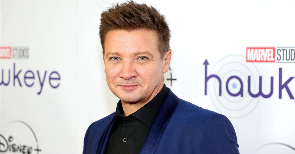 Jeremy Renner recebe alta do hospital e já está em sua casa