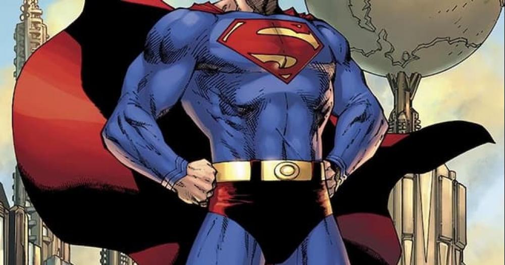 James Gunn está escolhendo o traje de Superman