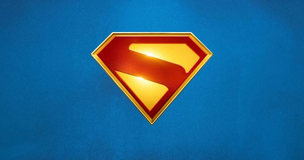 James Gunn anuncia fim das filmagens de Superman